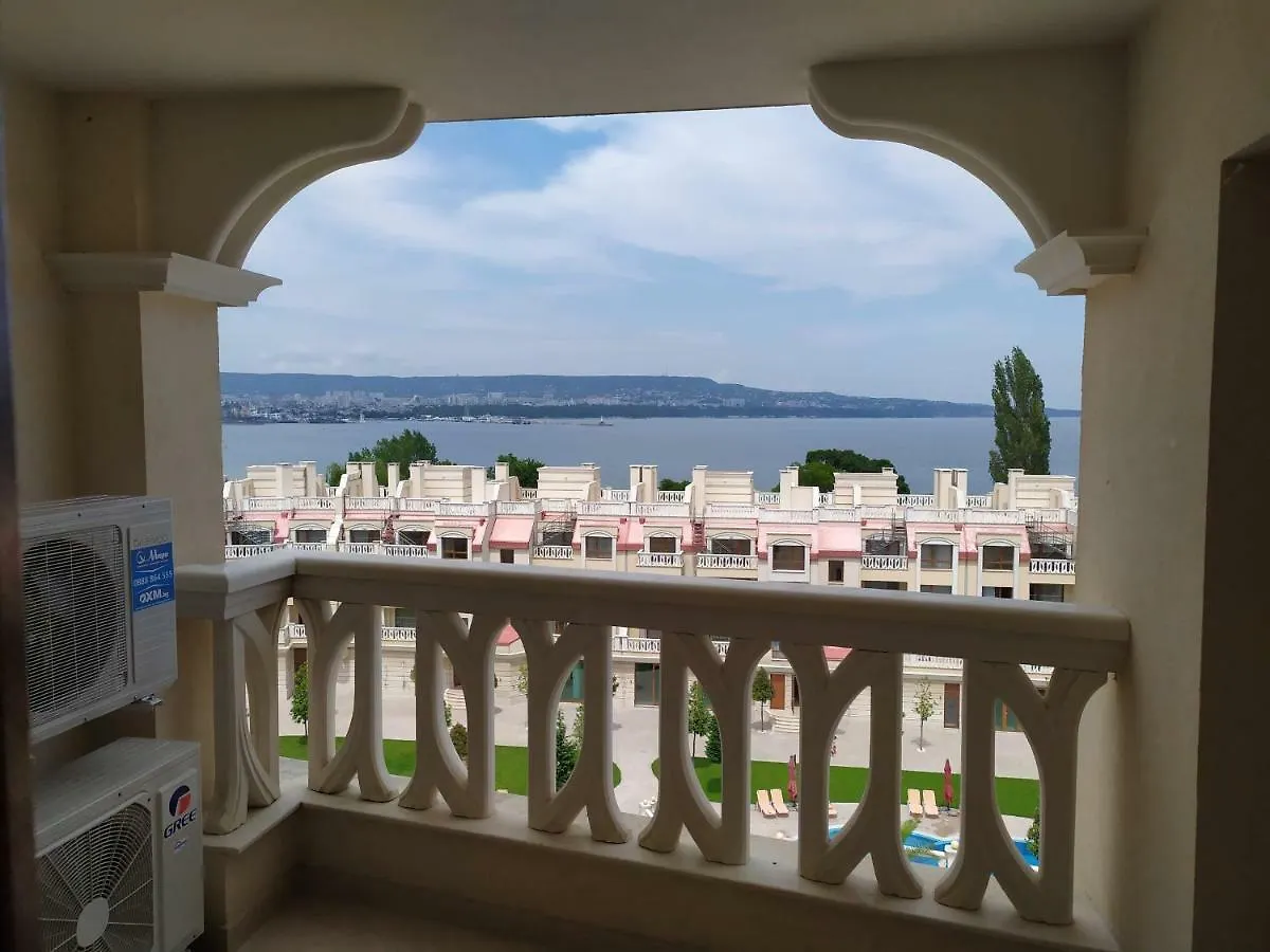 Varna South Bay Beach Apartment